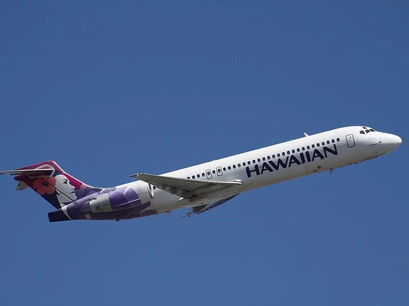 Hawaiian Airlines Boeing 717
