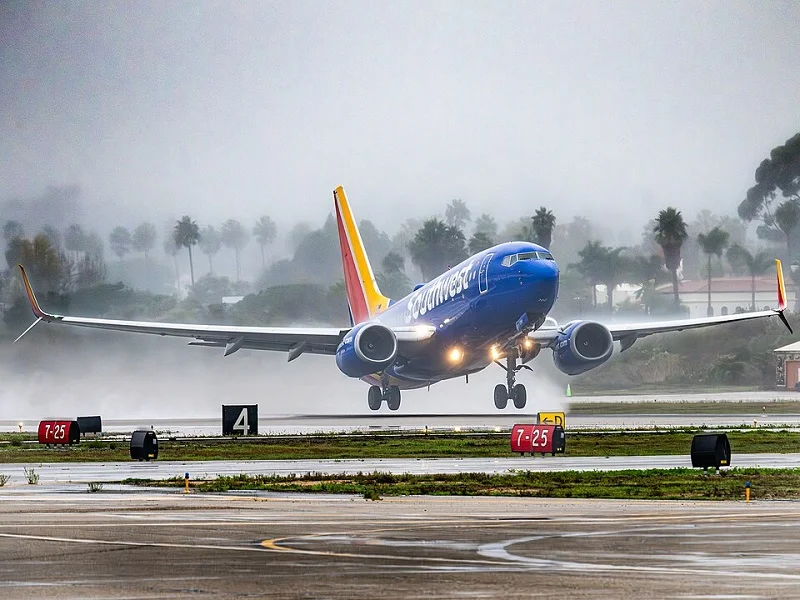 Southwest Airlines Boeing 737-800 on takeoff